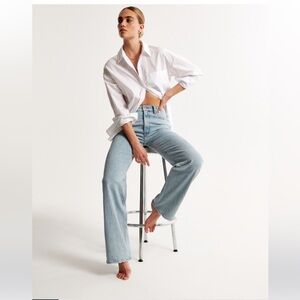 Abercrombie High Rise 90’s Relaxed Jeans - 24S